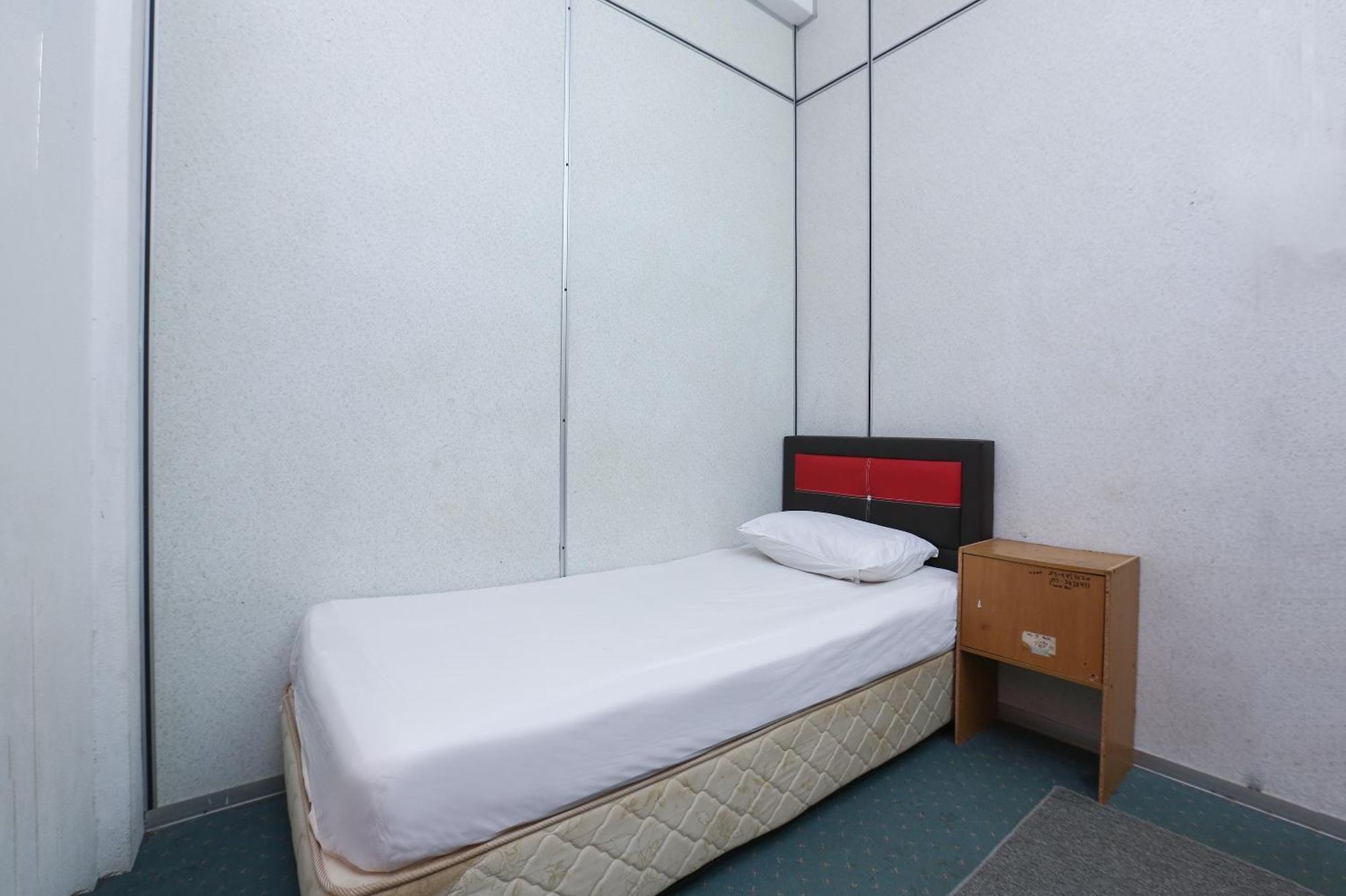 Oyo 89755 D&D Budget Inn Κότα Μπάρου Εξωτερικό φωτογραφία