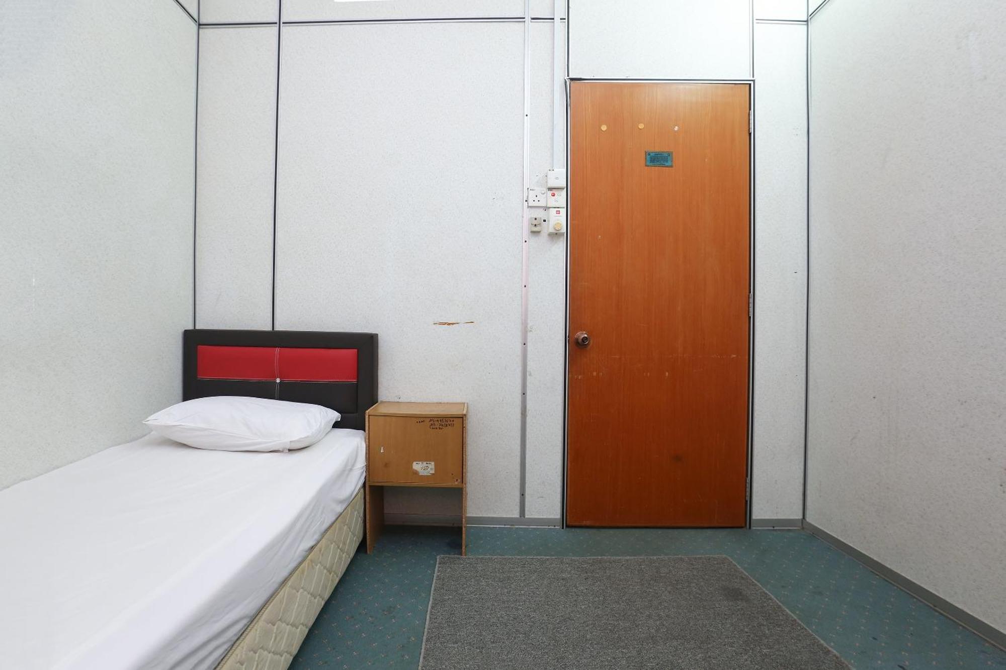Oyo 89755 D&D Budget Inn Κότα Μπάρου Εξωτερικό φωτογραφία